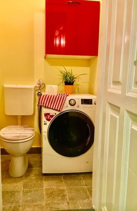 Vintage Studio Apartment, Garden And Free Parking Budapest Exterior foto